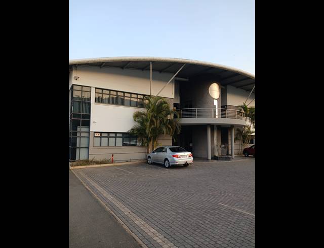 410M² OFFICE TO LET IN RIVERHORSE VALLEY